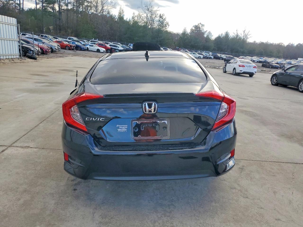 2018 Honda Civic - Фото 6