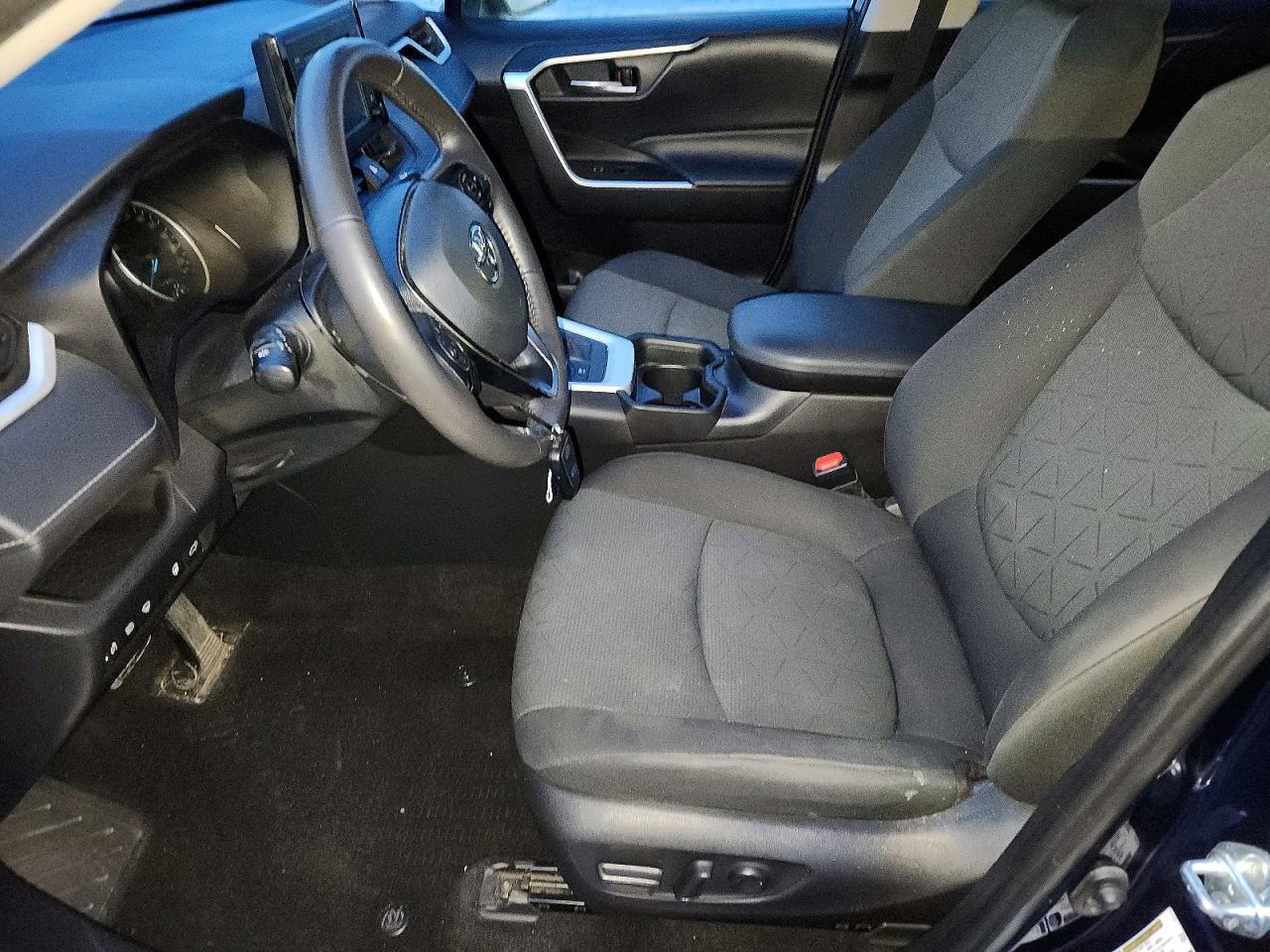 2021 Toyota Rav4 Xle - Фото 7