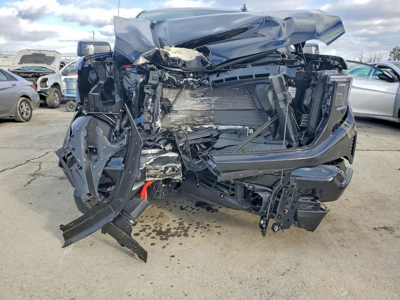 2025 GMC Sierra K1500 At4 - Image 5