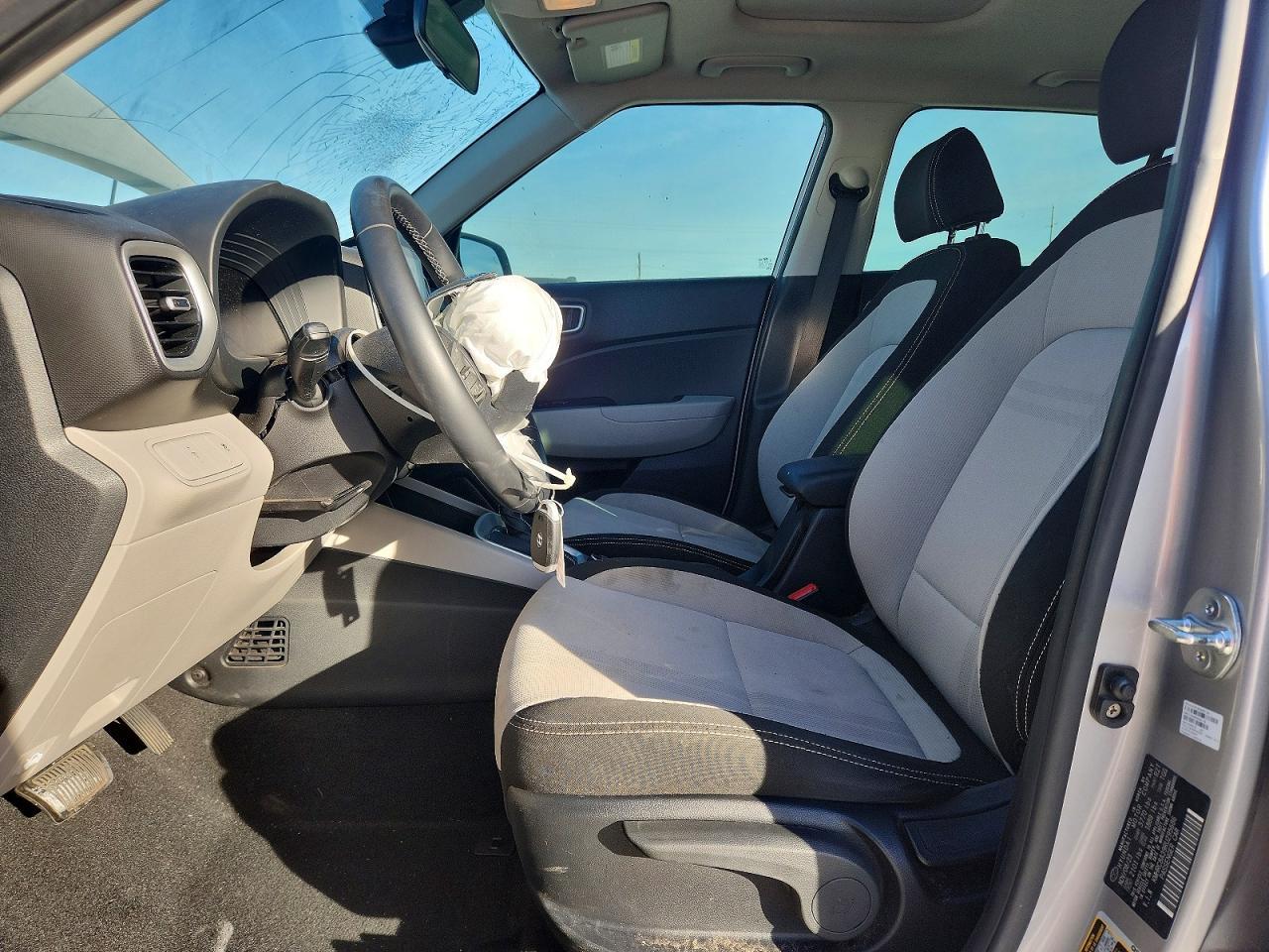 2024 Hyundai Venue Sel - Фото 7