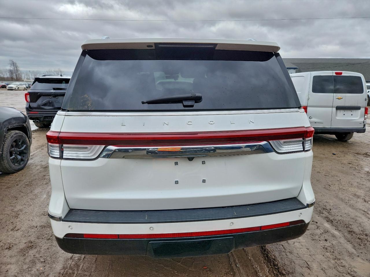 2023 Lincoln Navigator - Фото 6