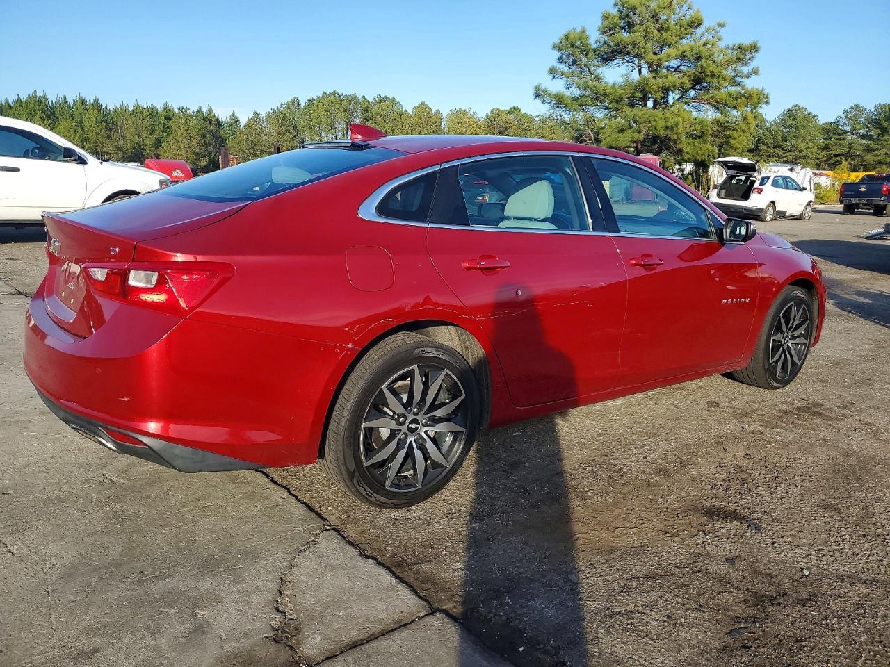 2016 Chevrolet Malibu Lt - Фото 3