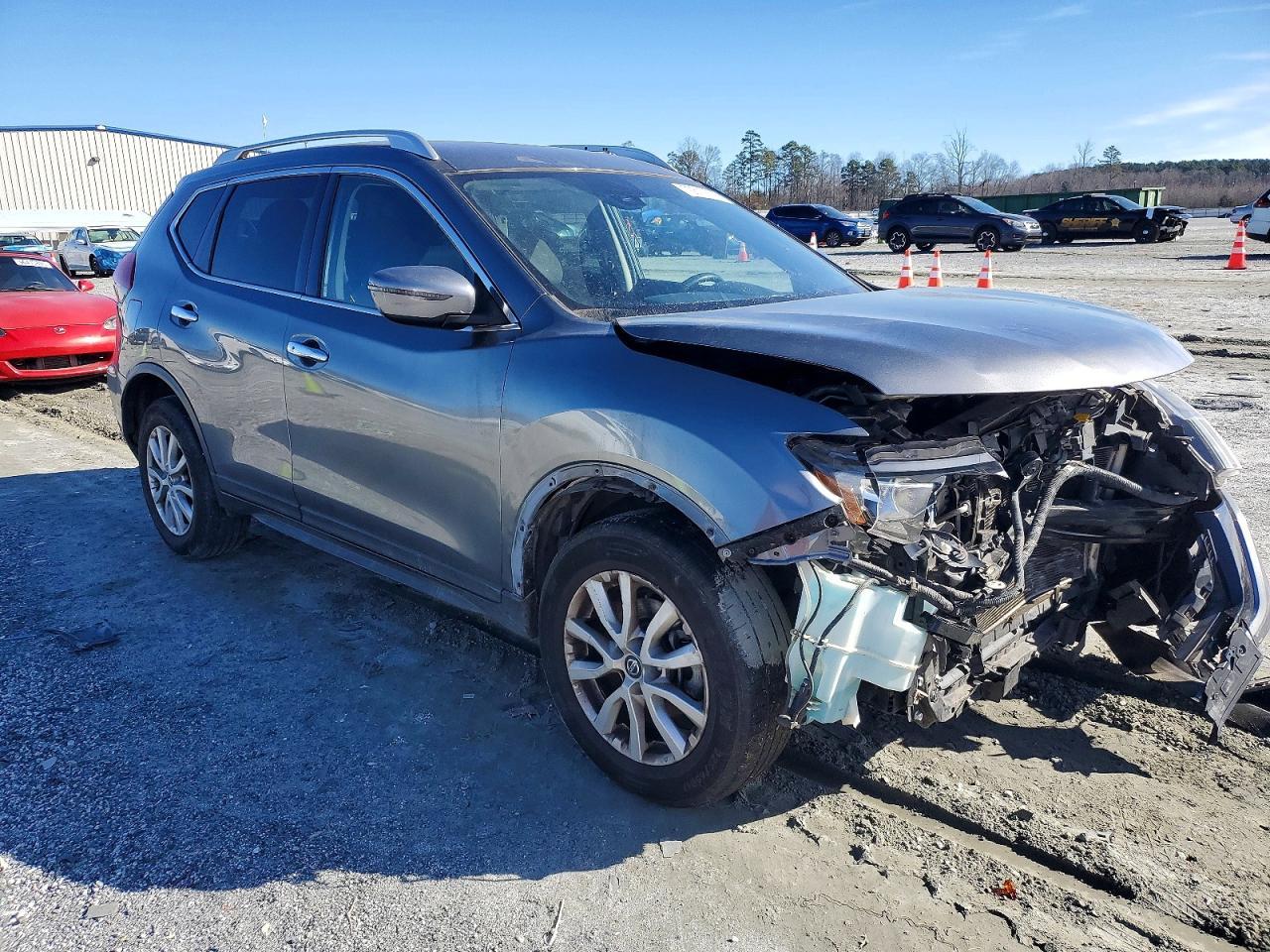2020 Nissan Rogue S - Фото 4