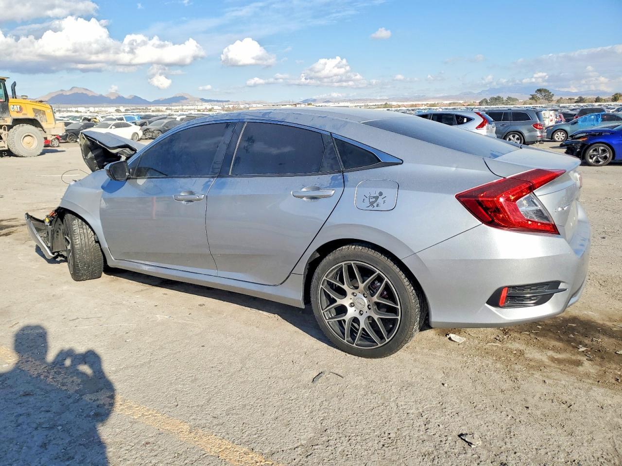 2019 Honda Civic Lx - Фото 2