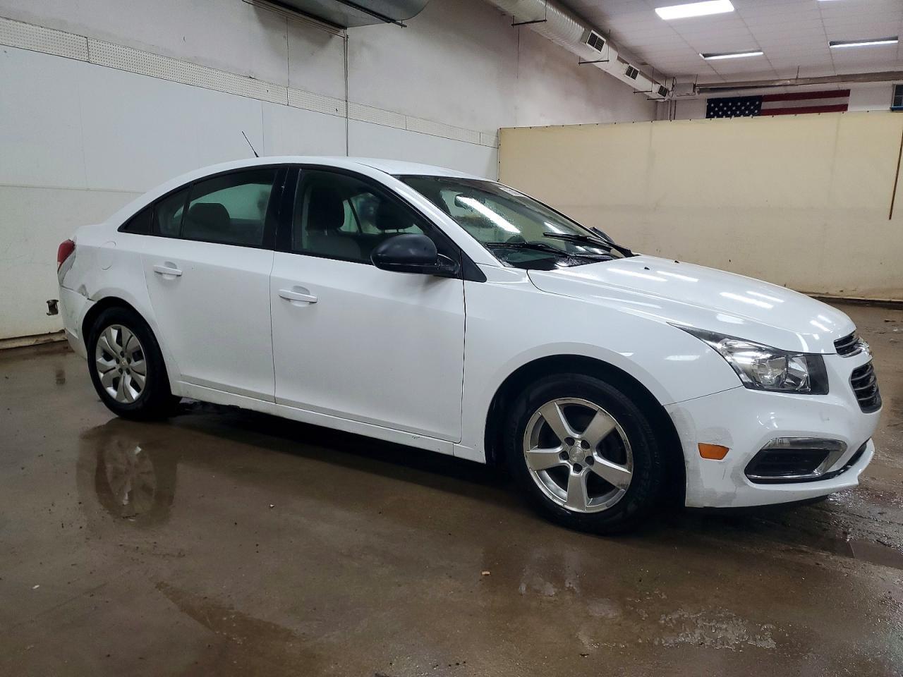 2015 Chevrolet Cruze Ls - Фото 4