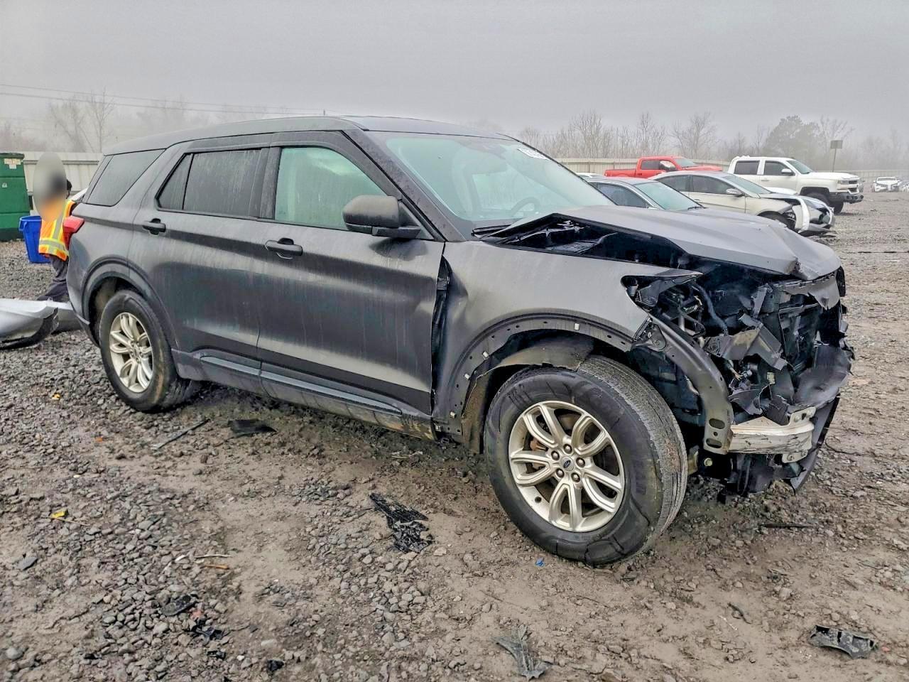 2020 Ford Explorer - Image 4