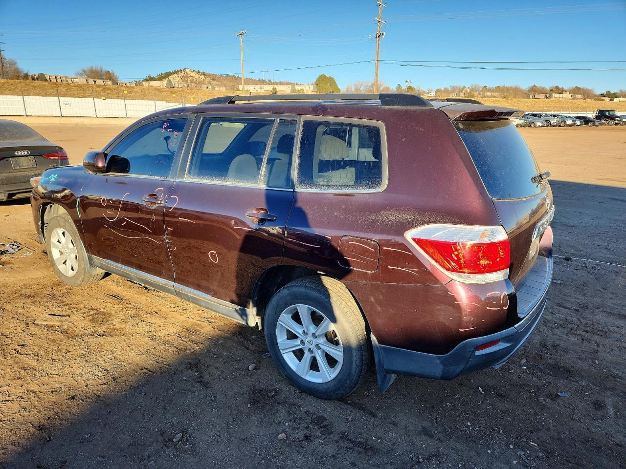 2011 Toyota Highlander Base - Image 2