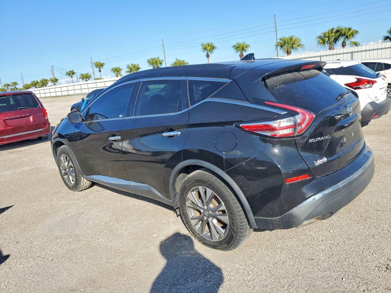 2018 Nissan Murano S - Image 2