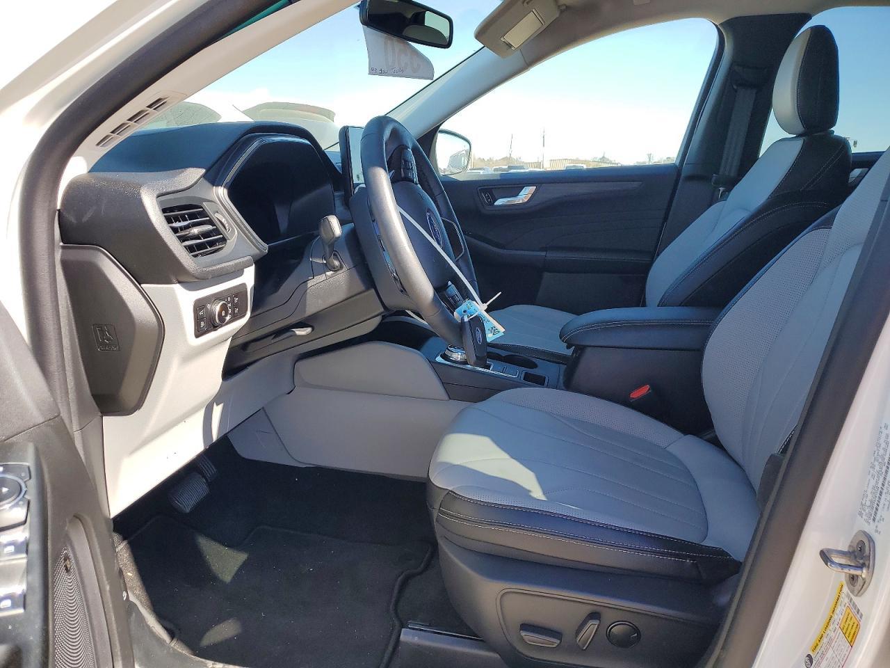 2025 Ford Escape - Фото 7
