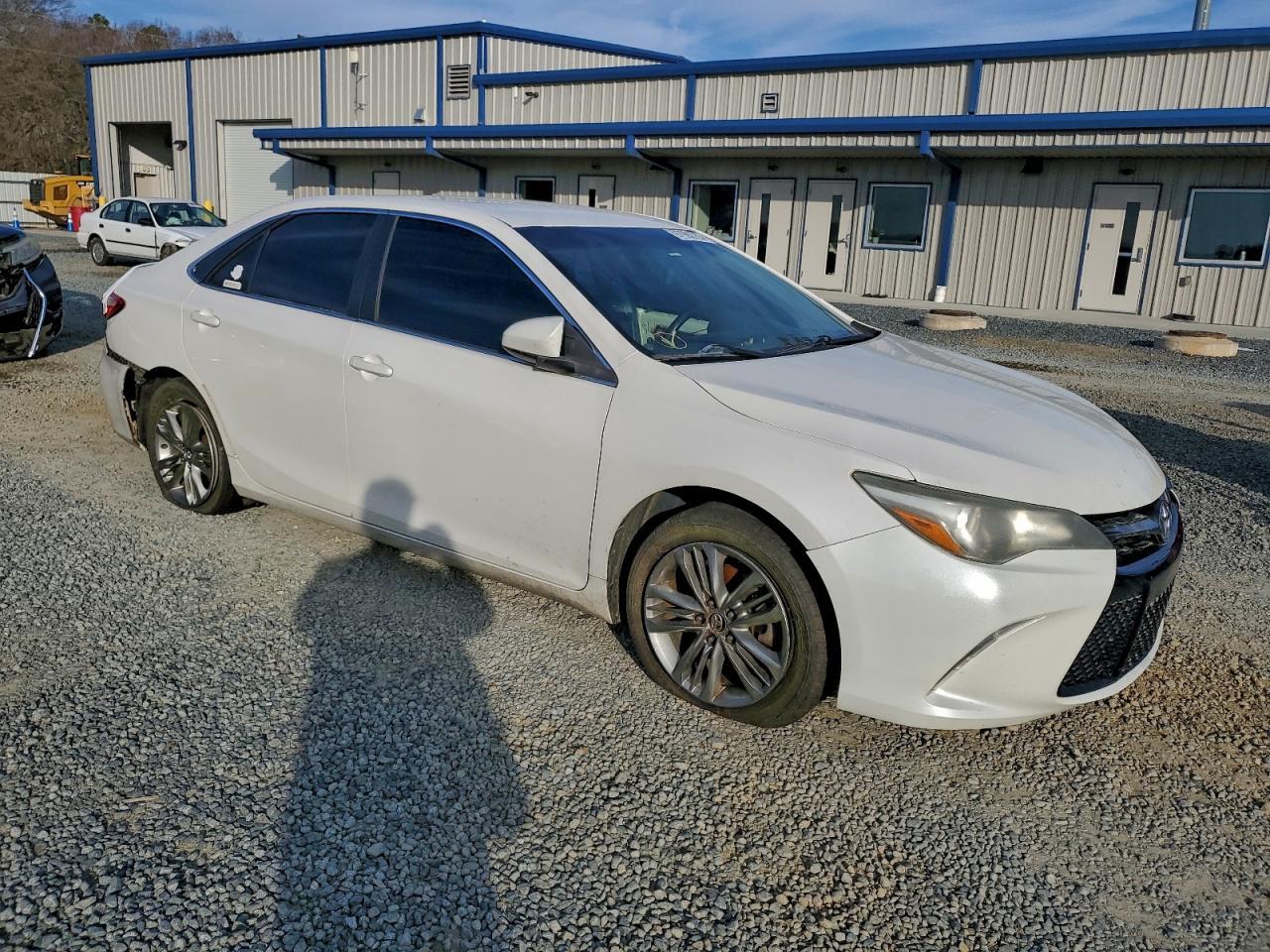2015 Toyota Camry Le - Фото 4