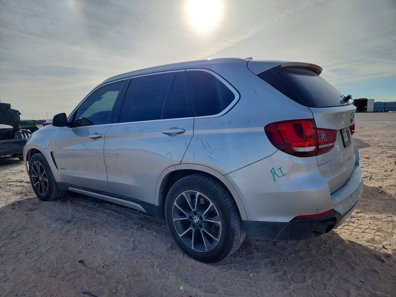 2017 BMW X5 xDrive35I - Фото 2