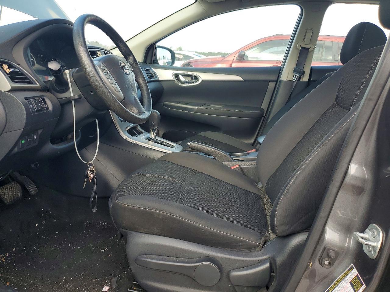 2015 Nissan Sentra S - Image 7