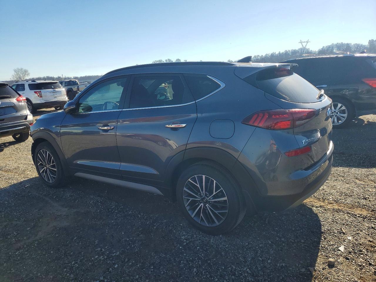 2021 Hyundai Tucson Ultimate - Фото 2