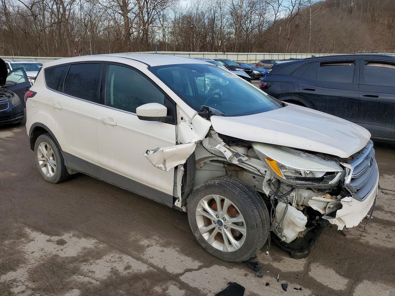 2017 Ford Escape Se - Image 4