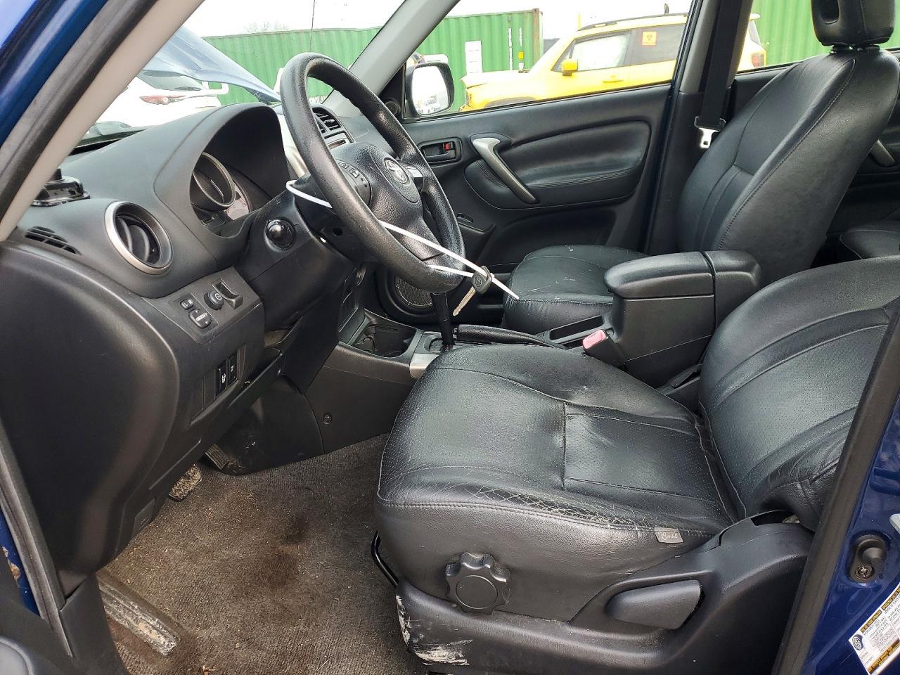 2004 Toyota Rav4 - Фото 7