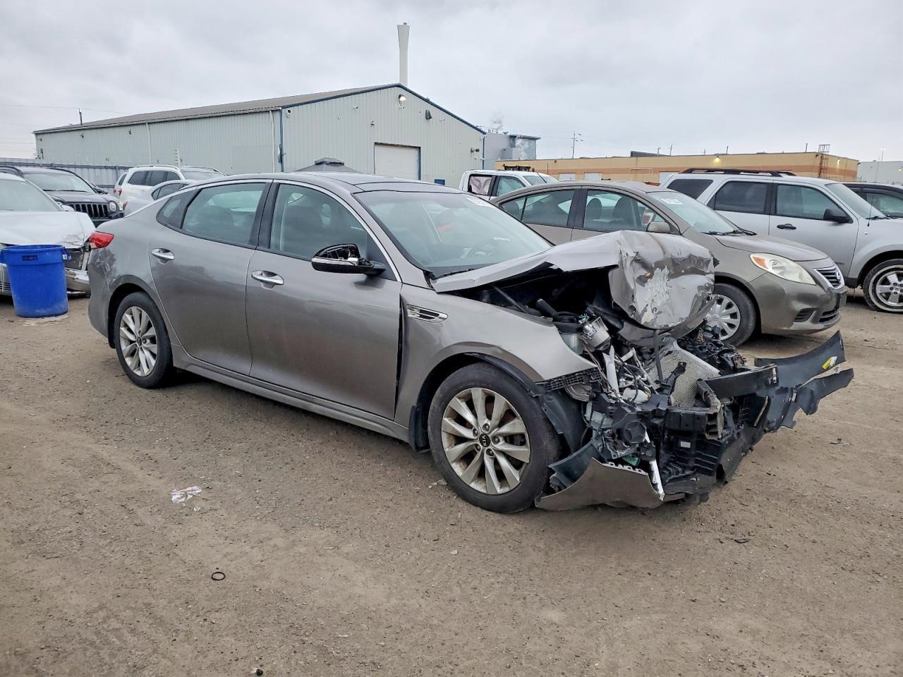 2016 Kia Optima Ex - Image 4