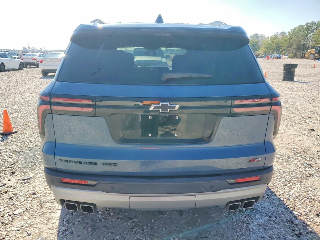 2024 Chevrolet Traverse Lt Z71 - Фото 6