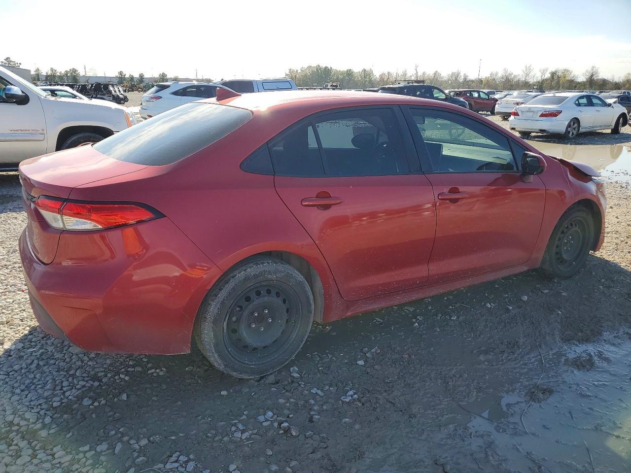 2021 Toyota Corolla Le - Фото 3