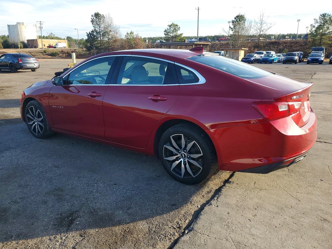 2016 Chevrolet Malibu Lt - Фото 2