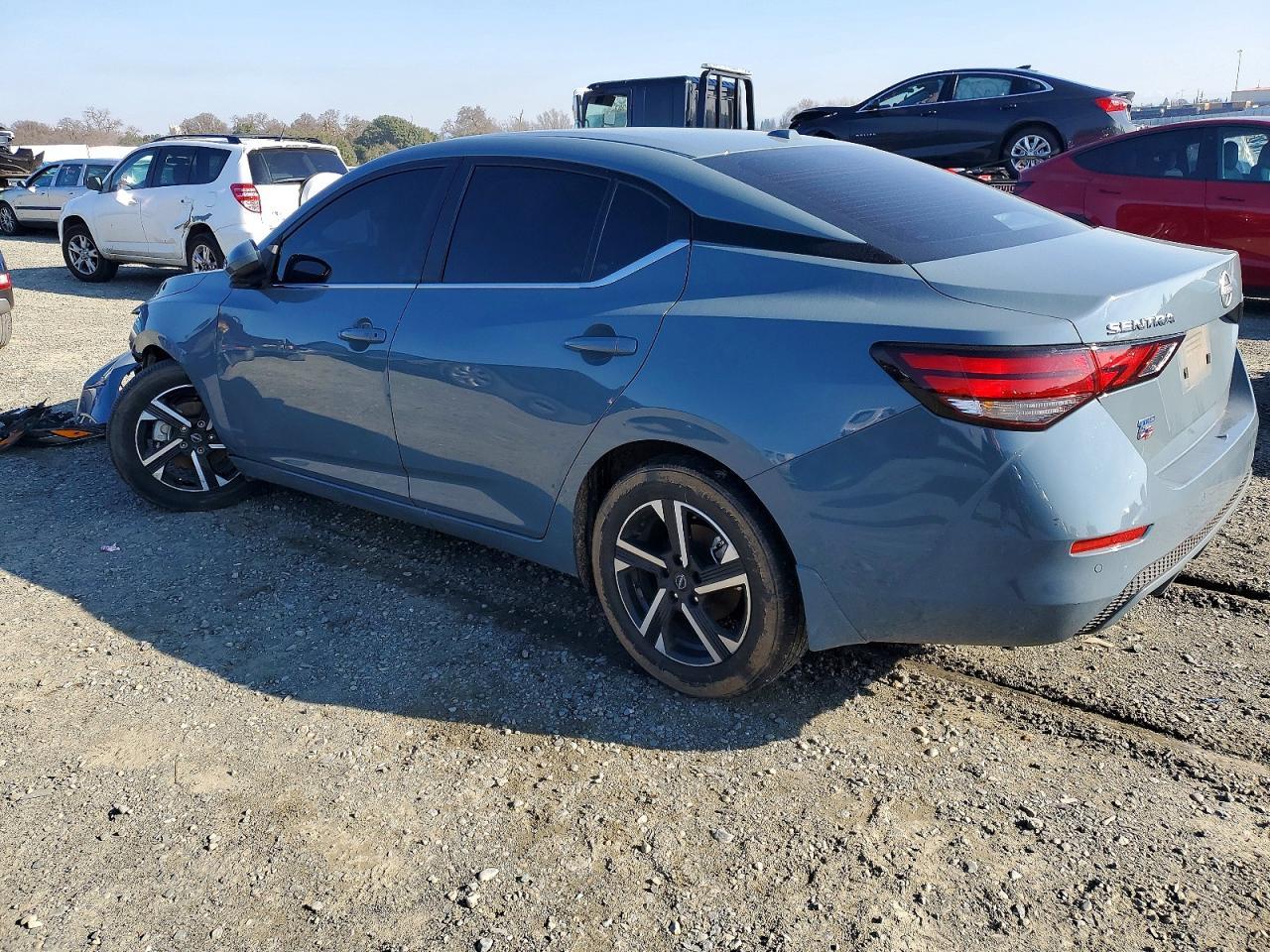 2024 Nissan Sentra Sv - Image 2