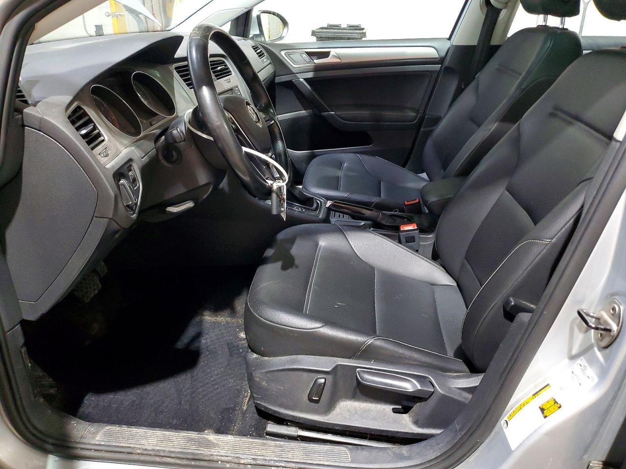 2017 Volkswagen Golf Sportwagen S - Image 7