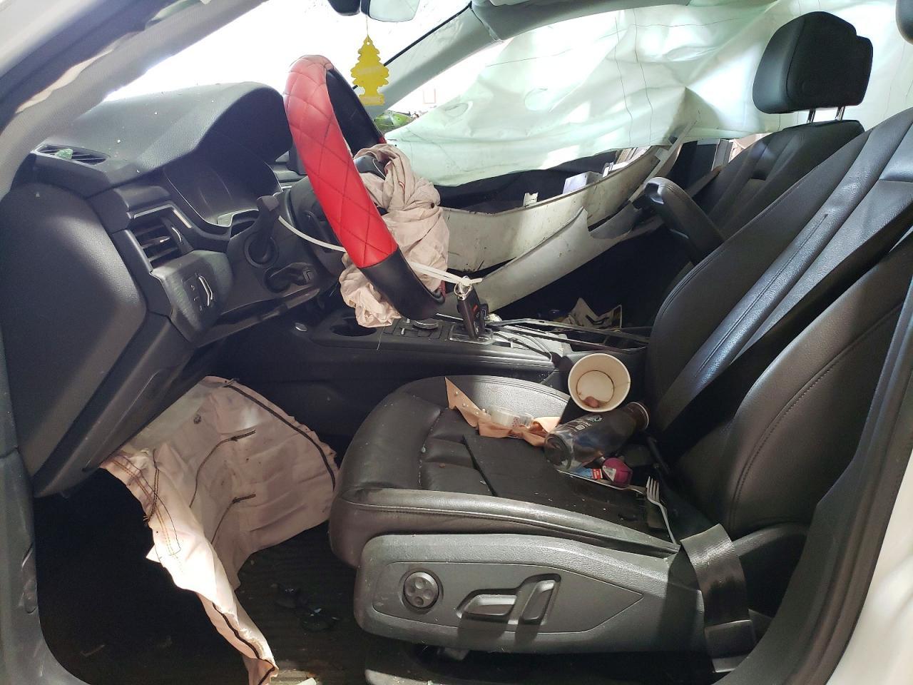 2017 Audi A4 Premium - Фото 7