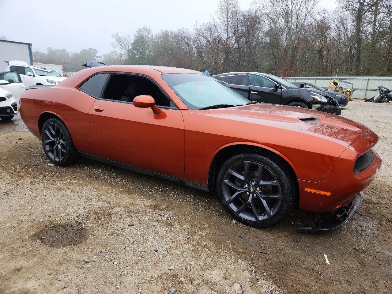 2020 Dodge Challenger Sxt - Image 4