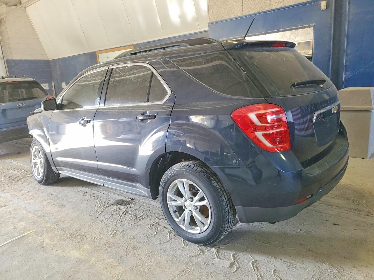 2016 Chevrolet Equinox Lt - Image 2