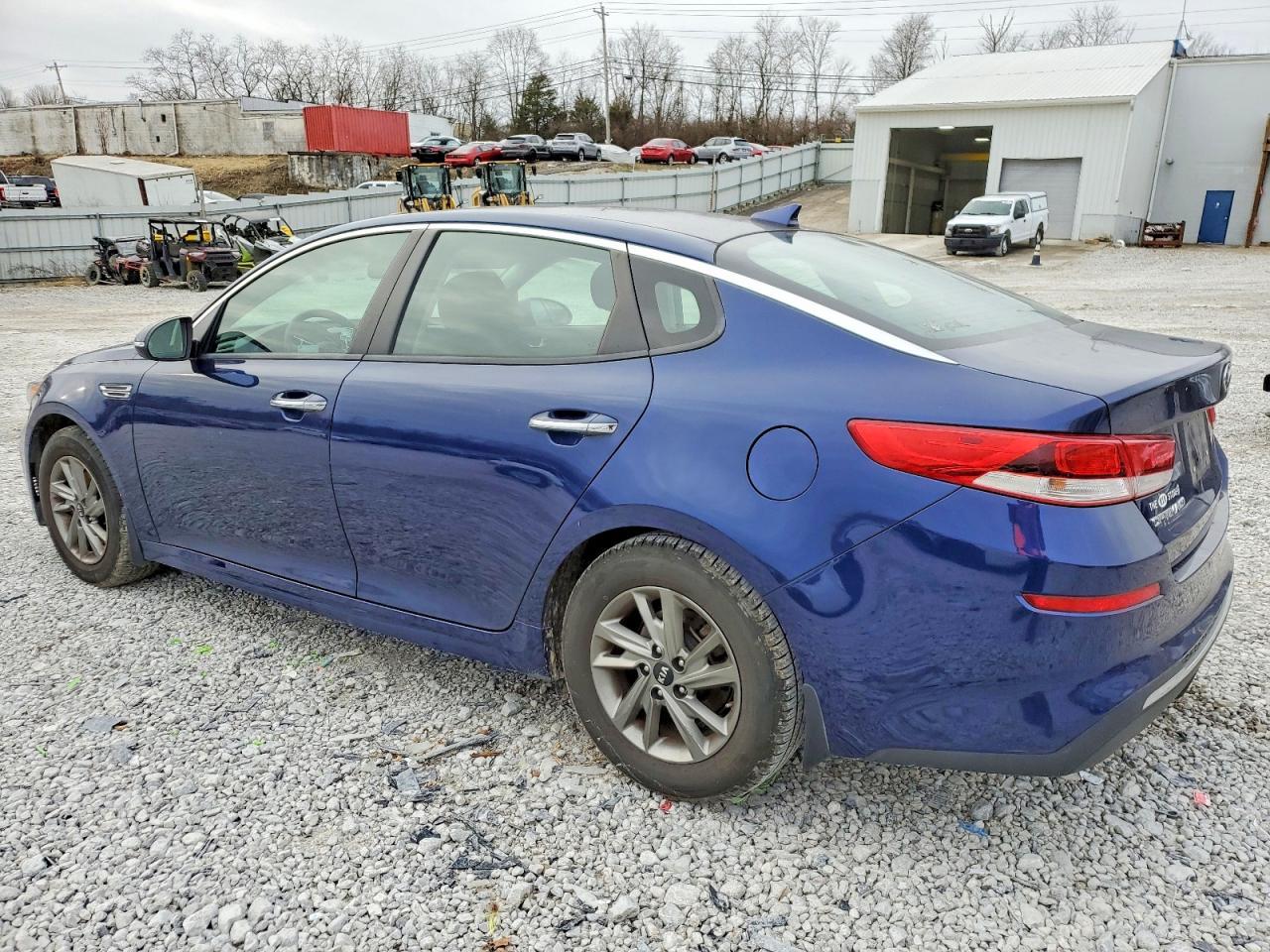 2019 Kia Optima Lx - Image 2