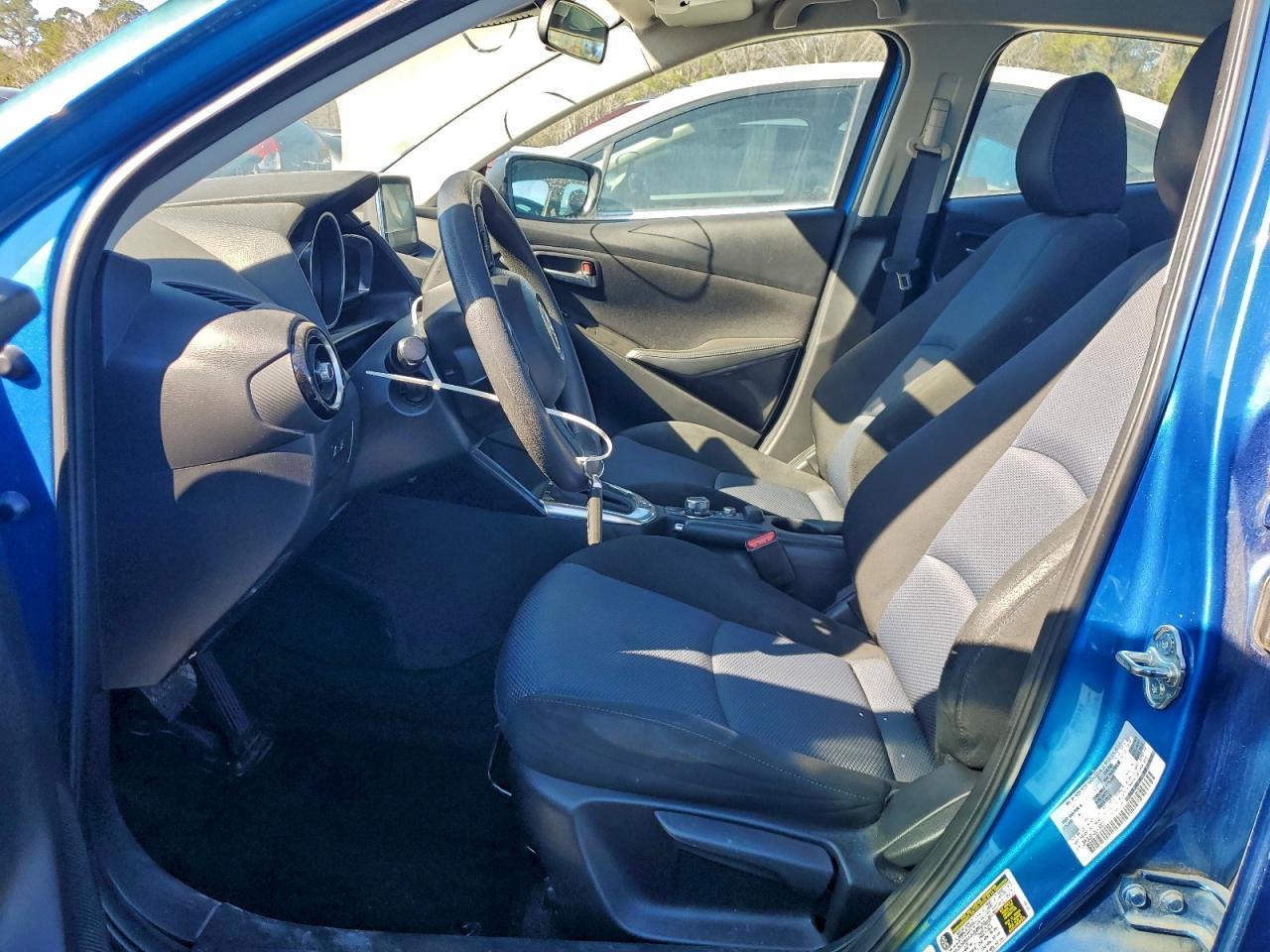 2018 Toyota Yaris Ia - Фото 7