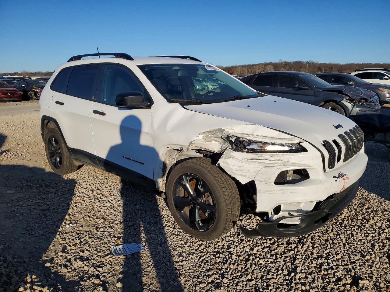 2017 Jeep Cherokee Sport - Image 4