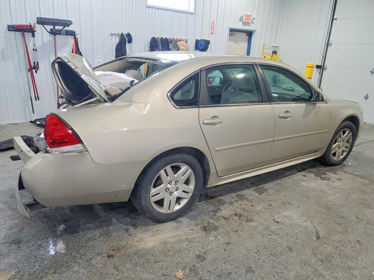 2012 Chevrolet Impala Lt - Image 3