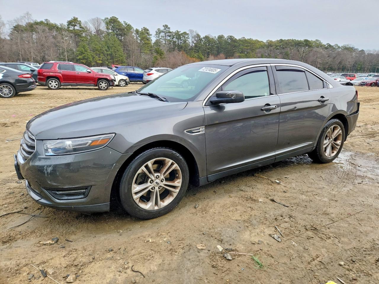 2016 Ford Taurus Sel