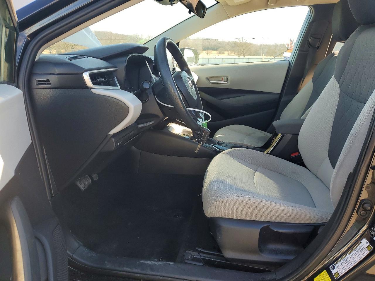2021 Toyota Corolla Le - Image 7