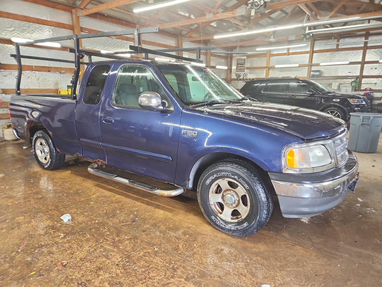 2002 Ford F150 - Image 4