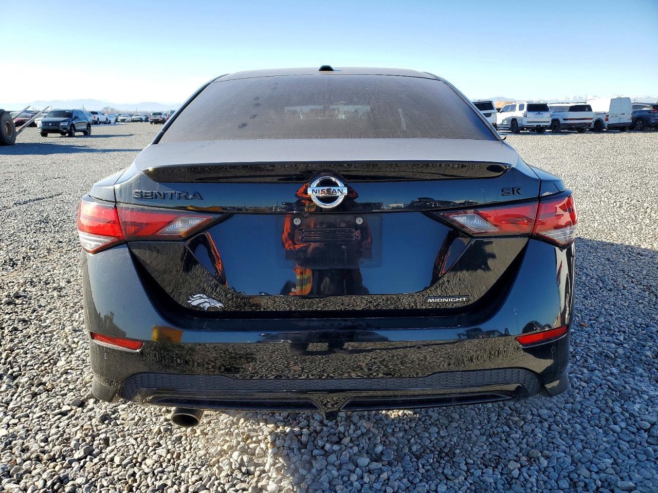 2022 Nissan Sentra Sr - Image 6