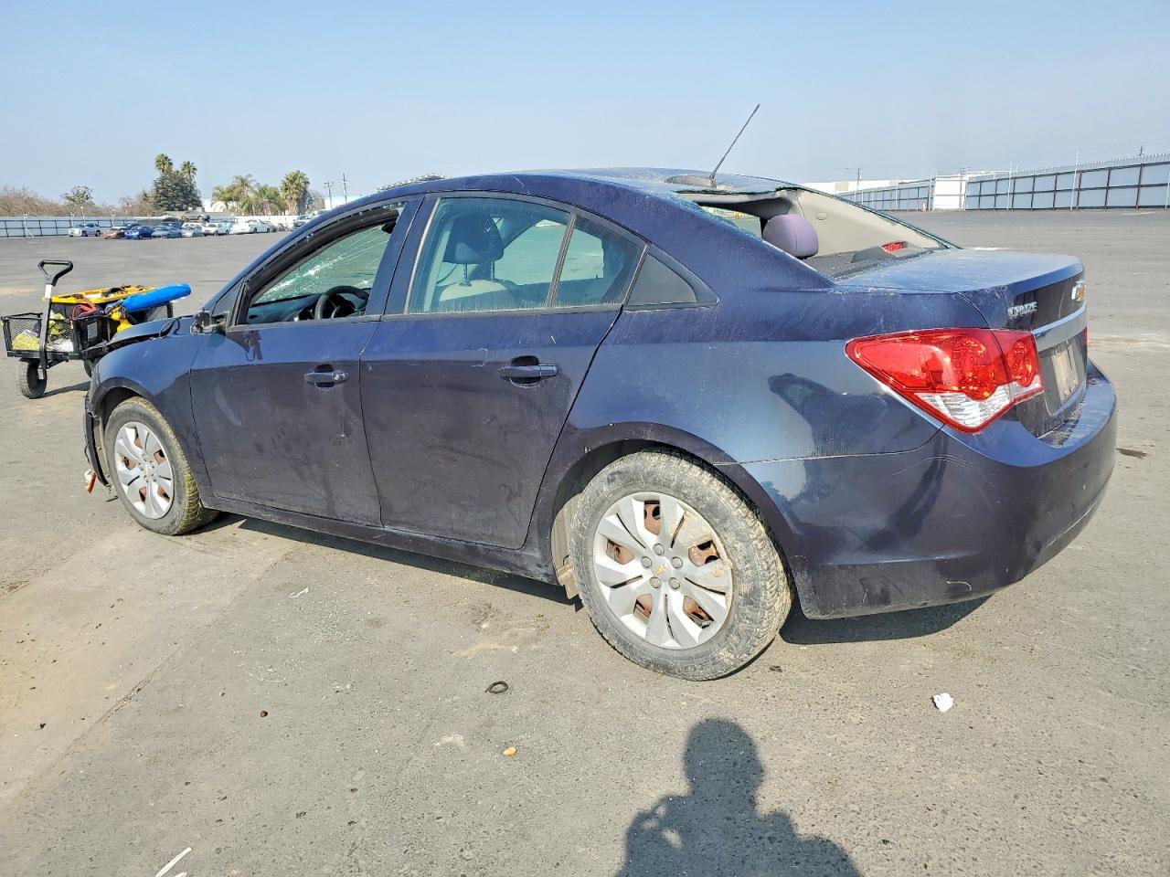 2016 Chevrolet Cruze Limited Ls - Image 2