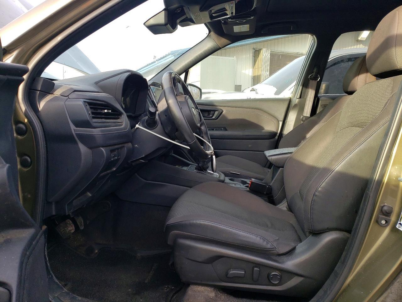 2025 Subaru Forester Premium - Image 7