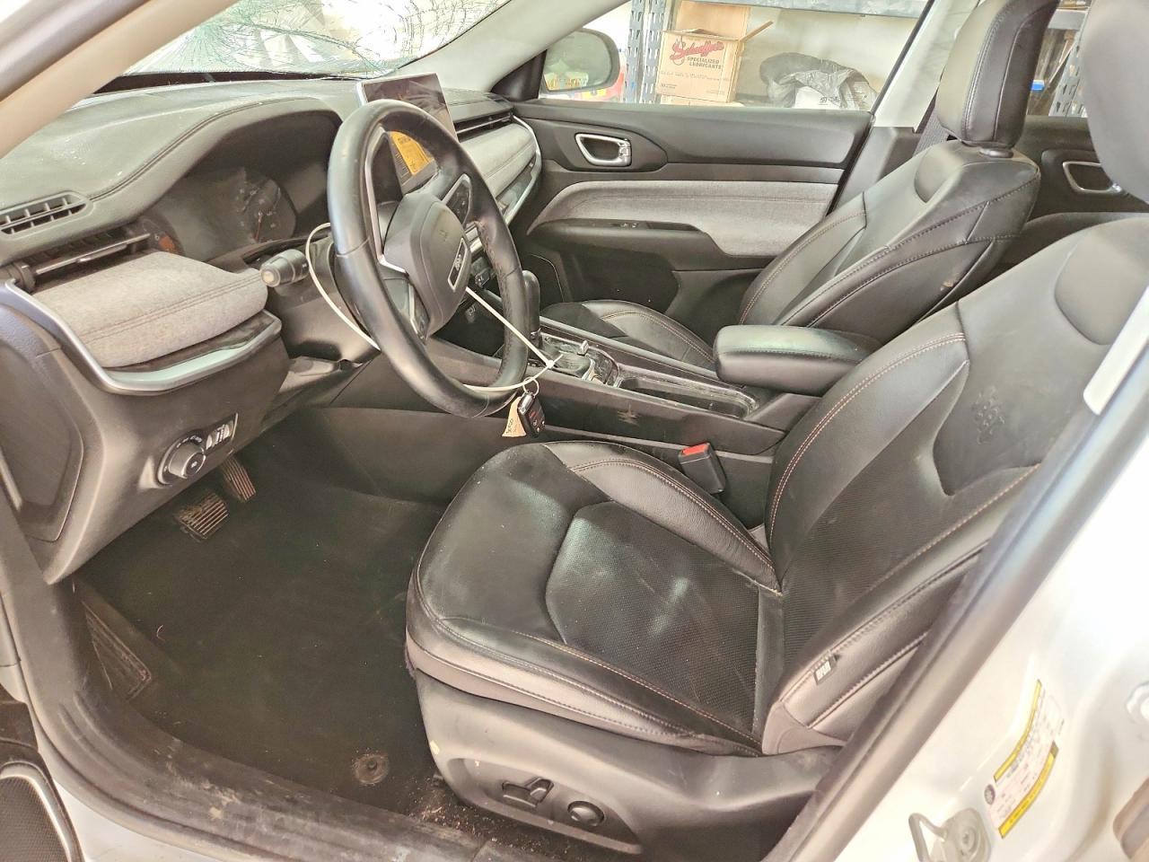 2022 Jeep Compass Latitude Lux - Image 7