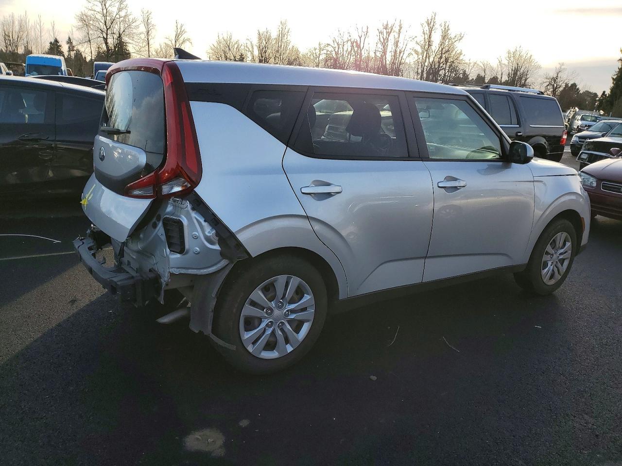 2020 Kia Soul Lx - Фото 3