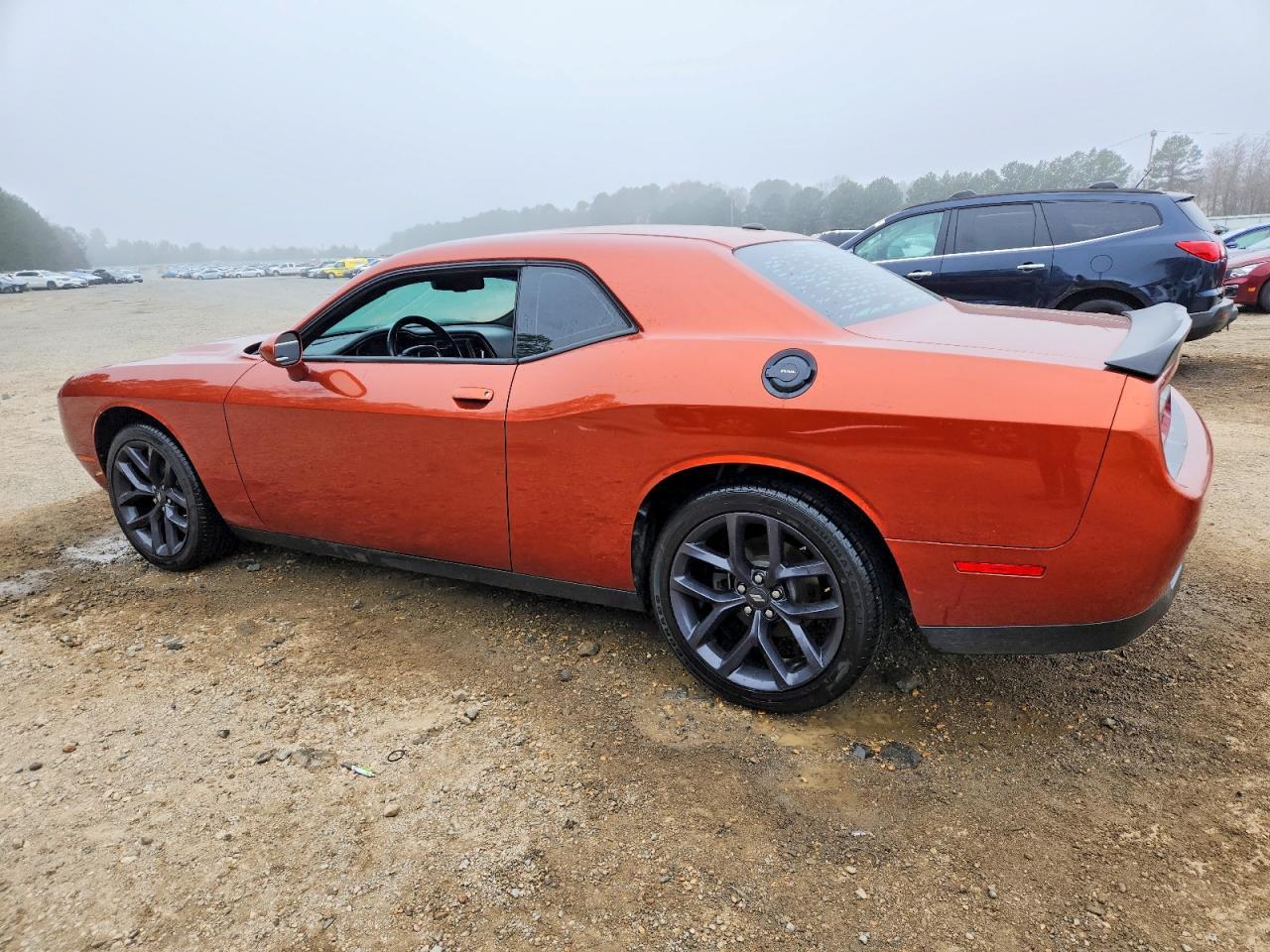 2020 Dodge Challenger Sxt - Image 2
