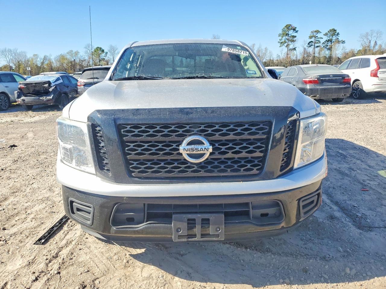 2018 Nissan Titan S - Фото 5