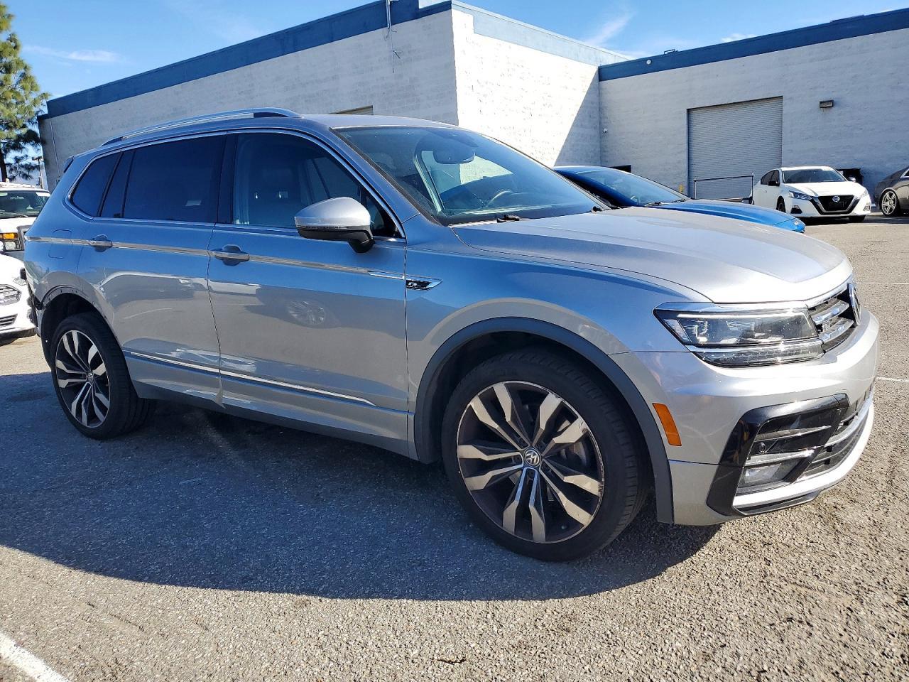 2019 Volkswagen Tiguan Sel Premium - Фото 4