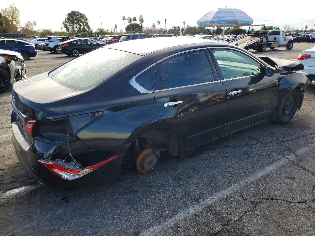 2016 Nissan Altima 2.5 - Image 3