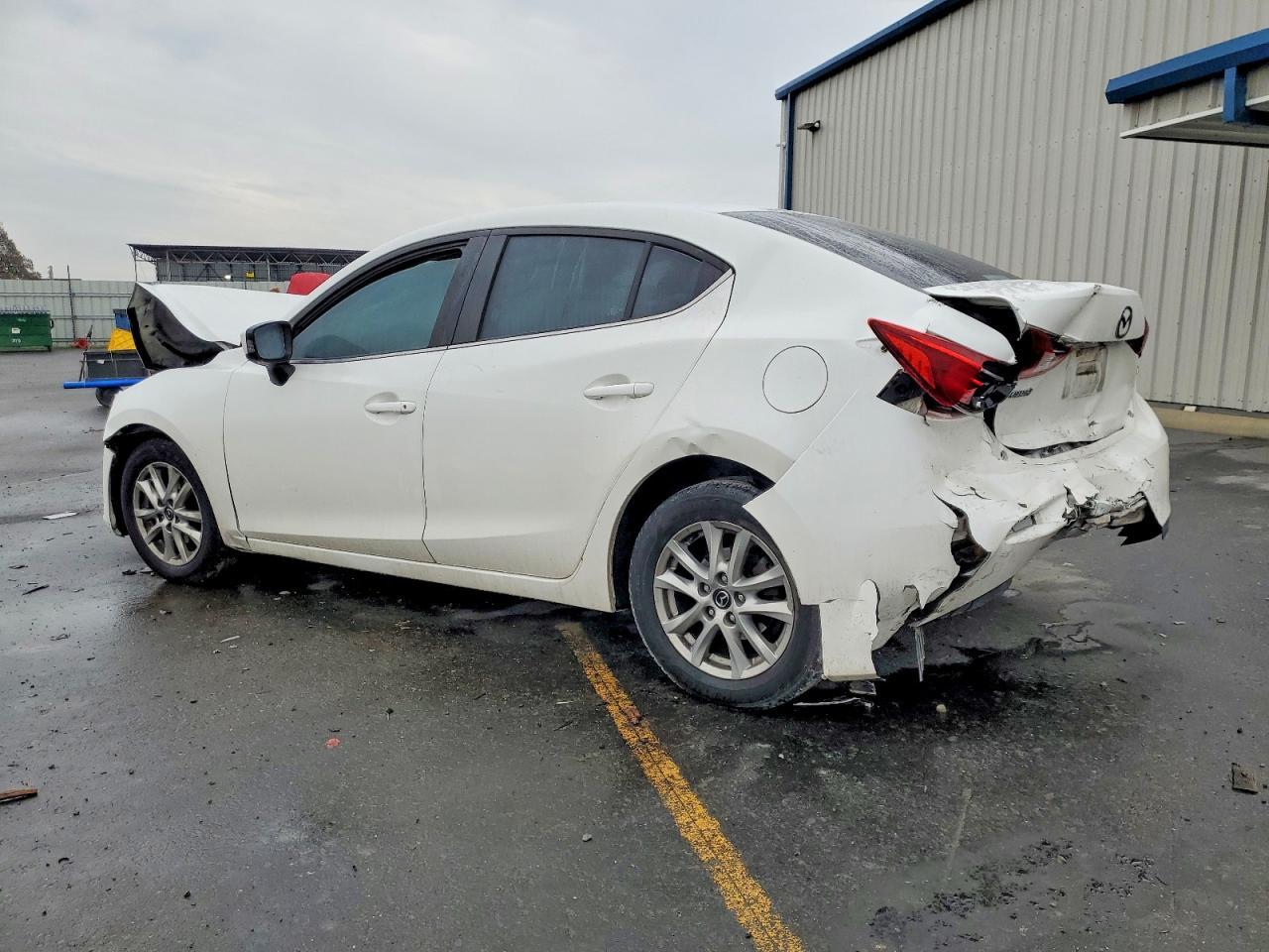 2016 Mazda 3 Sport - Фото 2