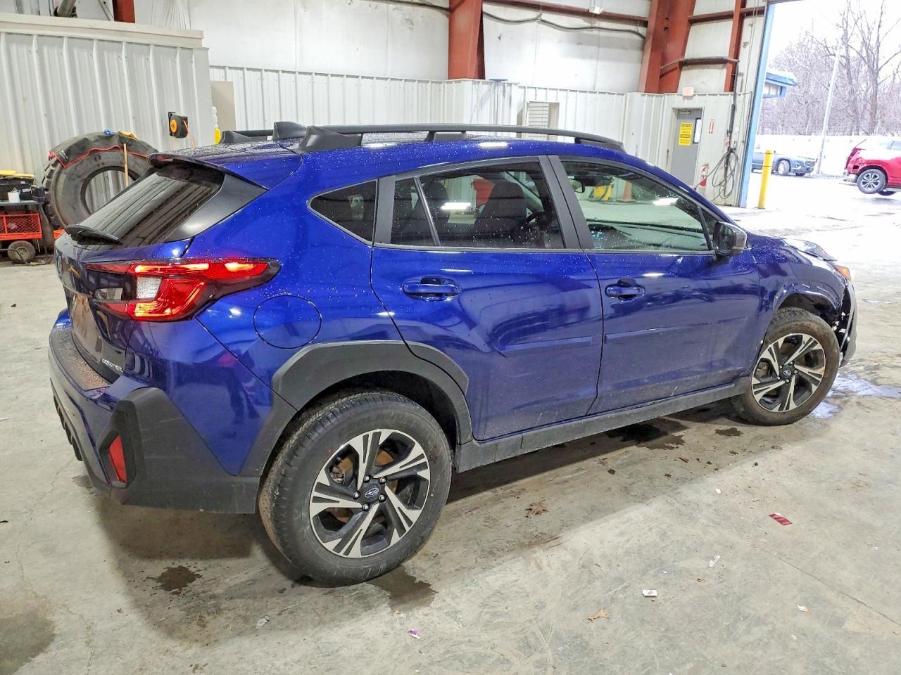 2024 Subaru Crosstrek Premium - Фото 3