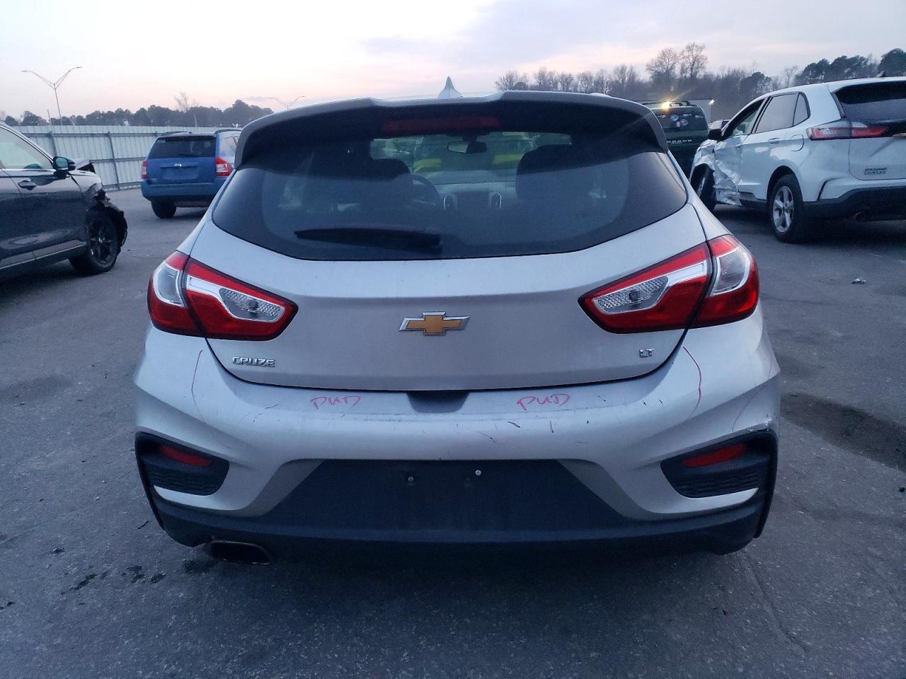 2017 Chevrolet Cruze Lt - Фото 6