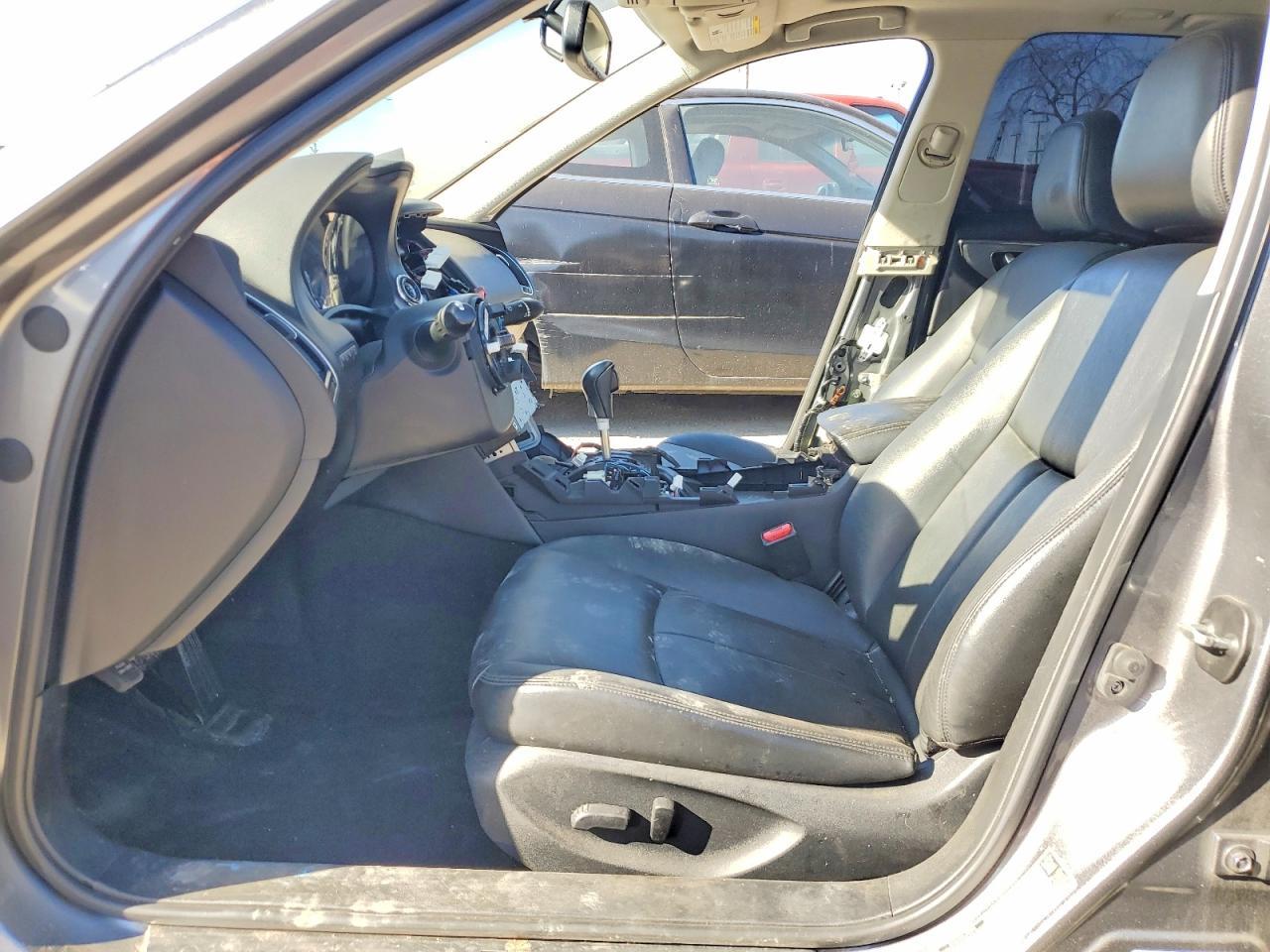 2015 Infiniti Q50 Base - Image 7