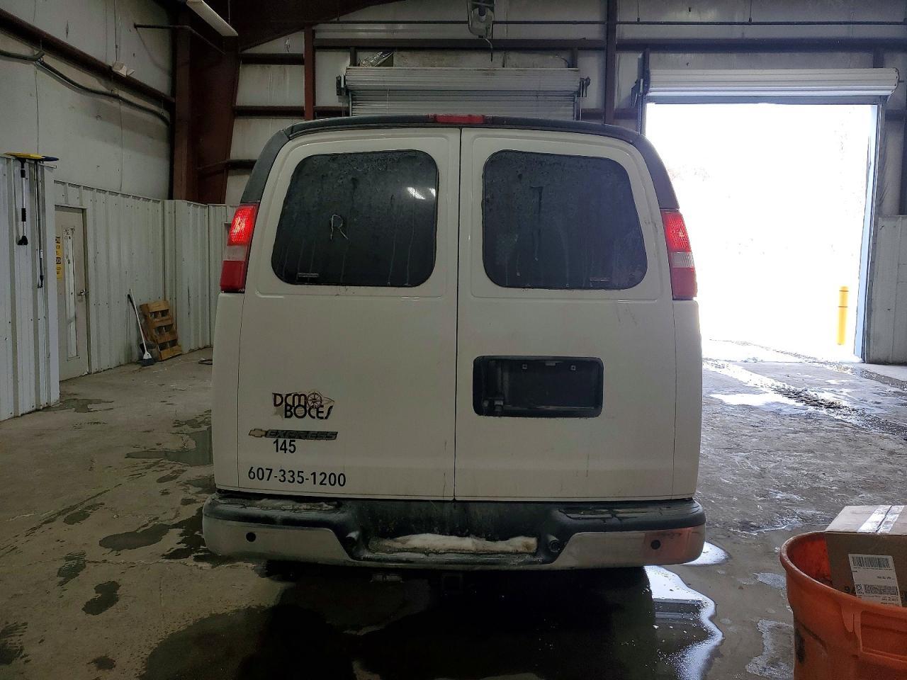 2023 Chevrolet Express G3500 Cargo ** Runs & Drives * Prior Fleet ** - Image 6