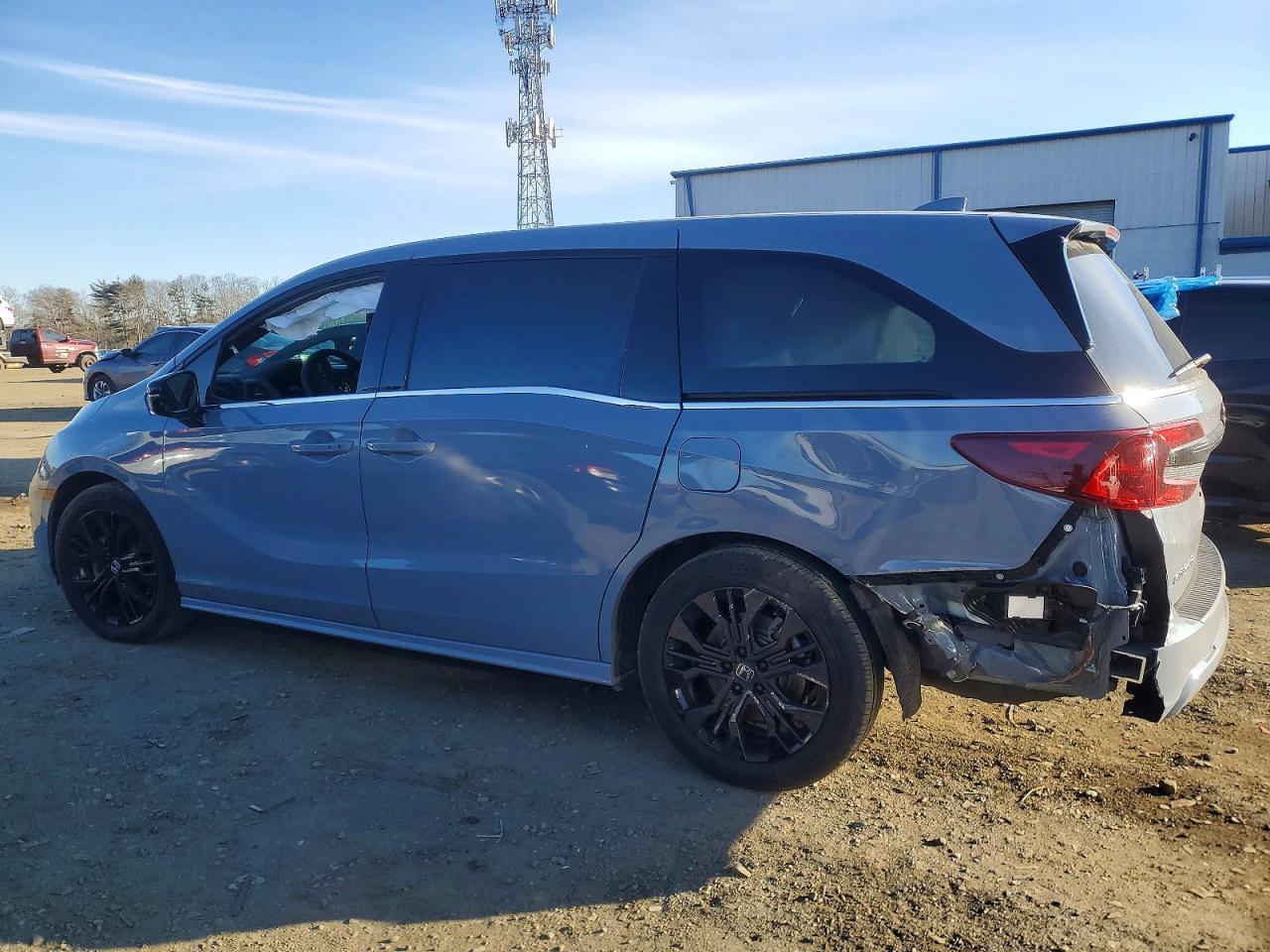 2025 Honda Odyssey Sport-L - Фото 2